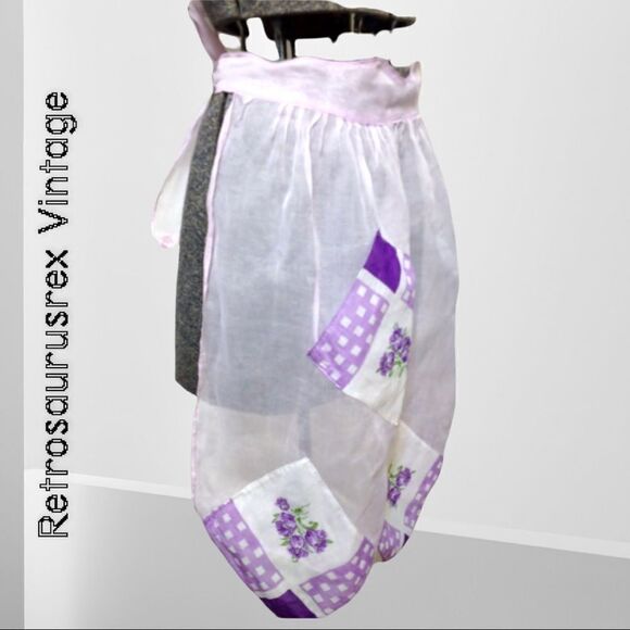 VINTAGE 1950's Sheer Lavender Kitchen Apron with Quilt Squares,Rockabilly/Pin Up - Picture 7 of 7